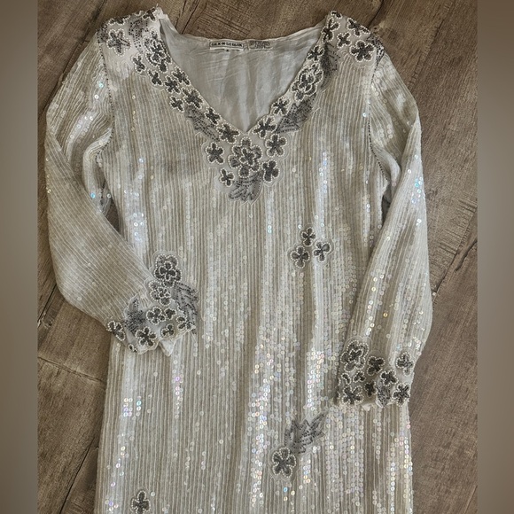 Vintage silk N sequin beaded dress.100% silk EUC Elegant Cream FloralEmbellished - Picture 4 of 8